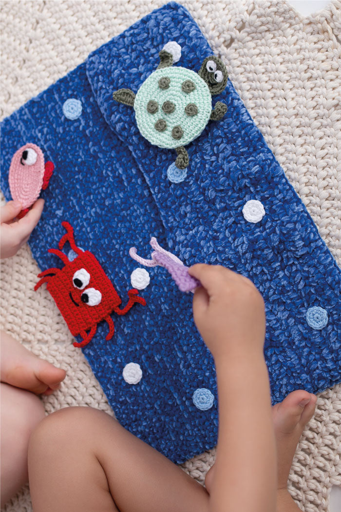 Círculo Amigurumi Pelúcia – Polyester Chenille Yarn (131 m / 85 g)