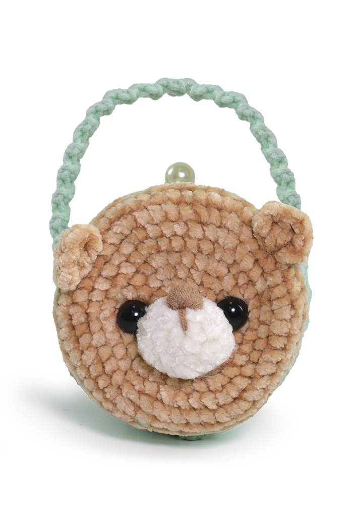 Círculo Amigurumi Pelúcia – Polyester Chenille Yarn (131 m / 85 g)