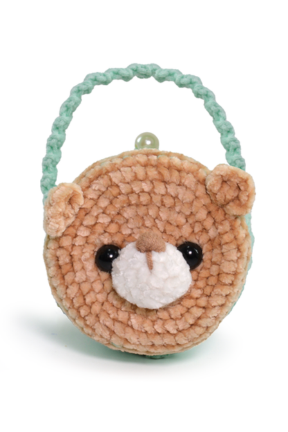 Círculo Amigurumi Pelúcia – Polyester Chenille Yarn (131 m / 85 g)