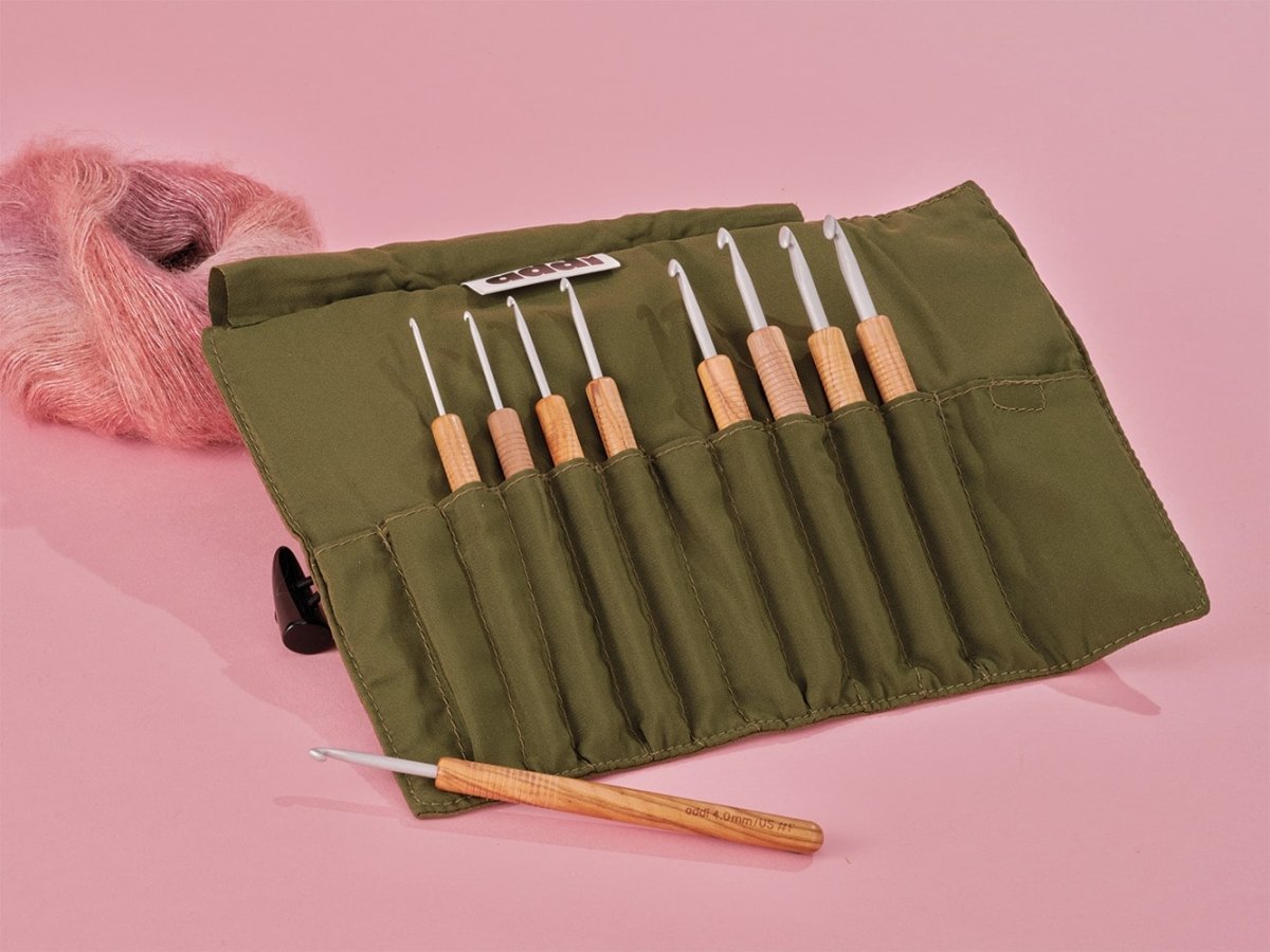 addiWrap Olive Wood Crochet Hook Set 2–6 mm with Waxed Canvas Case