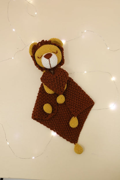 Circulo Amigurumi Crochet Kit - Lovey Blanket - Lion