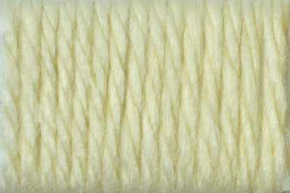 Círculo La Seda yarn, blend of 70% acrylic and 30% wool (100g/166m)