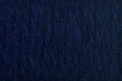 Círculo La Seda yarn, blend of 70% acrylic and 30% wool (100g/166m)