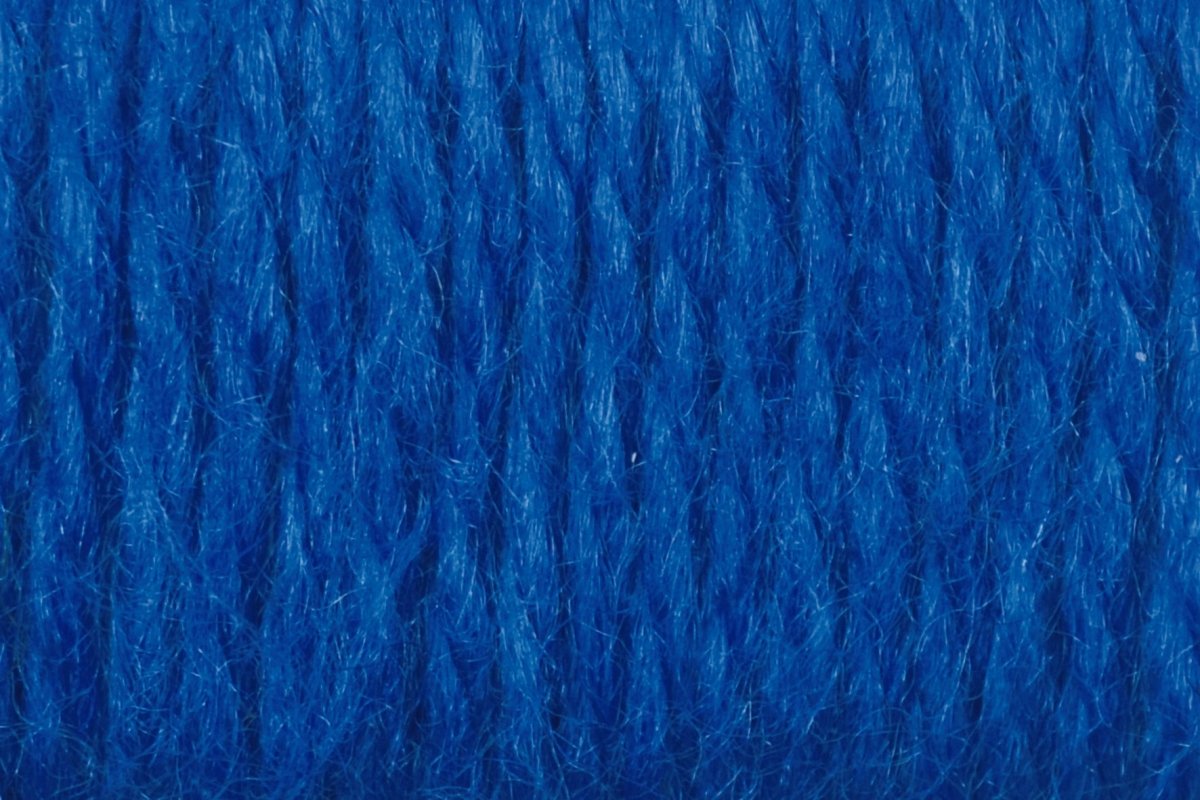 Círculo La Seda yarn, blend of 70% acrylic and 30% wool (100g/166m)