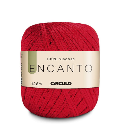 Close-up of glossy Circulo Encanto Viscose Yarn.